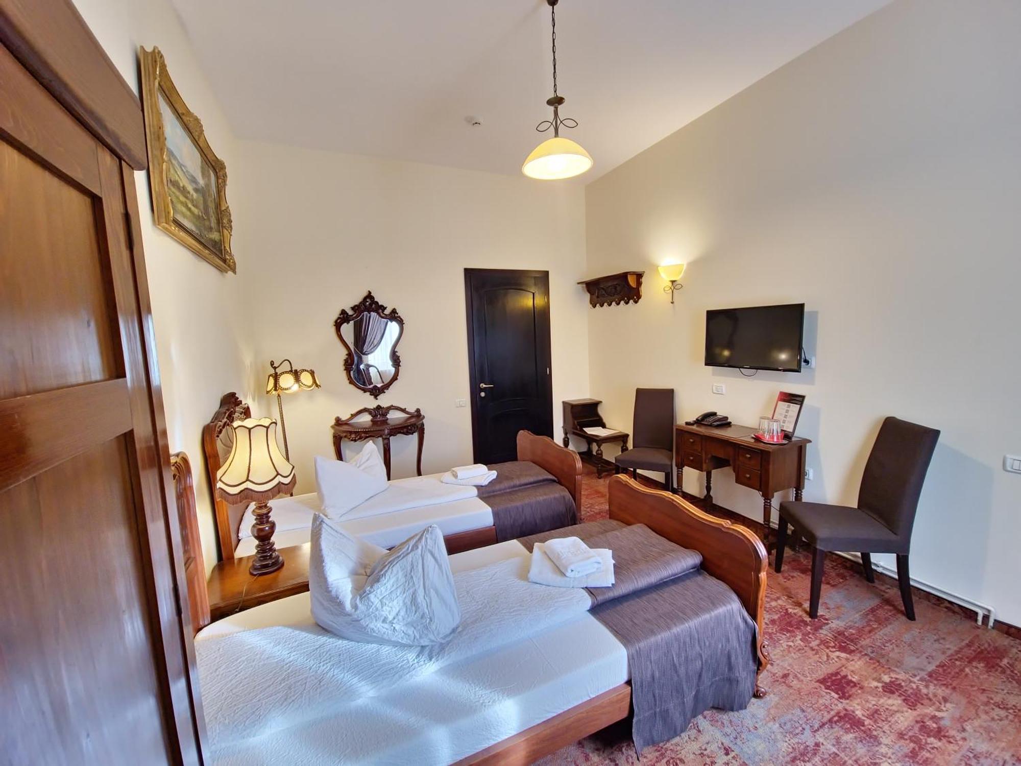 Residence Ambient Брашов Екстериор снимка