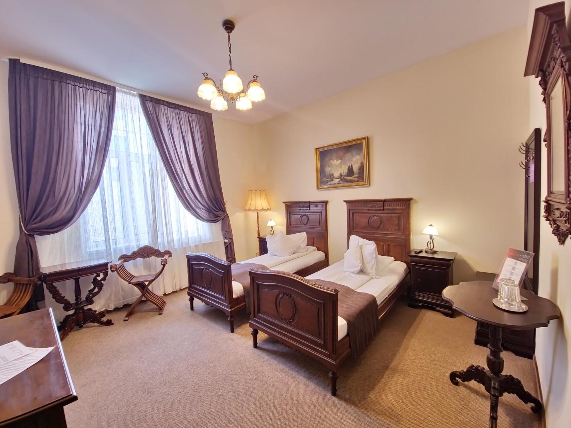 Residence Ambient Брашов Екстериор снимка